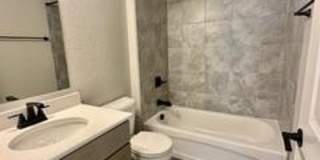 8322 Graphite Drive Gallery 19