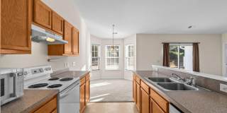 Beautiful 3-Bedroom Home in a Highly Desirable Community Beautiful 3-Bedroom Home in a Highly Desirable Community Gallery 9