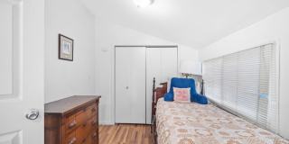 Cozy 1-Bedroom Rental – All Utilities Included! (Furnished) Gallery 10