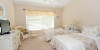 OFF-SEASON 2026 : 2 Bedroom 2 Bath Furnished Rental in Vanderbilt Lakes Gallery 13