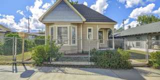 Live on Historic North Pleasant Street - 1 bed 1.5 bath home Gallery 1