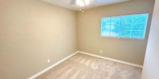 *MOVE IN SPECIAL* Updated 3BD/2.5BA Two-Story Duplex with New Carpet & Fenced Yard! Gallery 12