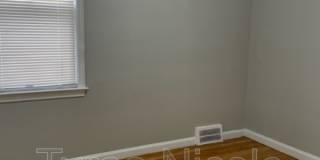 9936 Montrose Street Gallery 8