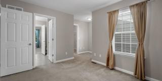 324 Savannah Terrace Gallery 19