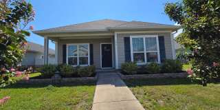 3BR|2.5BA Home in Villages of Mill Bayou Gallery 1
