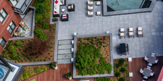 The Henri at Pike and Rose Gallery 32