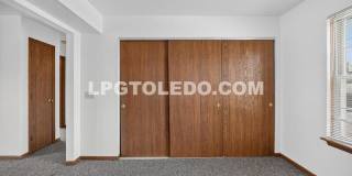 811 Hilltop Ln.-201 Gallery 22