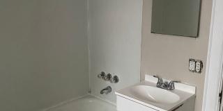 3 Bedroom 1 Bathroom Single Family Home, North Clintonville Gallery 18