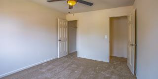 Oak Grove Gallery 19