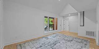 Room in 3 Bedroom Home at Piney Path Rd Gallery 1