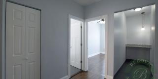 1110 W Glenlake Ave Gallery 16