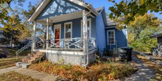 Cozy 1 Bedroom Bungalow!! Gallery 3