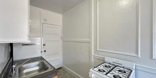 3312 Schubert Gallery 3