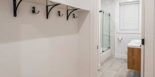 1535 W Estes Avenue Gallery 22