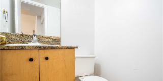 600 N Rio Vista Blvd Gallery 13