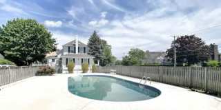 17 Beach Road Gallery 1