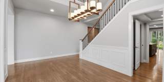 4bd/4.5ba Sammamish Home Gallery 7
