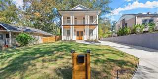 Spacious 4BR/4BA Home in Prime College Park Location Gallery 1