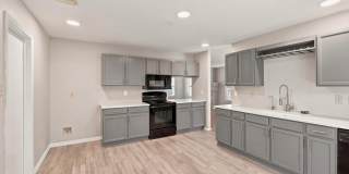2410 Cedar Gallery 8