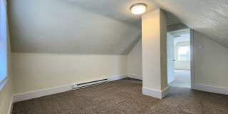 Updated 4BR house with garage! Gallery 24