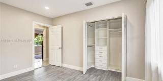 1146 NE 17th Terrace, Fort Lauderdale, FL 33304 - 2428 Gallery 11
