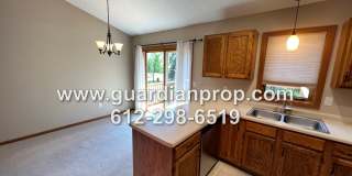 Woodbury House Available Now, Meticulously Maintained, Lower Family Room, Back Deck, Pool Access Gallery 5