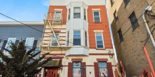 211 41ST ST Gallery 1