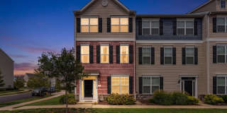 102 SOPHIE Lane Gallery 1