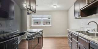 South Pointe Apartment Home Gallery 1