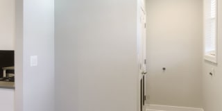 4951-53 N Oakley / 2251-57 W Argyle Gallery 29