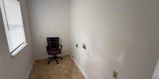 114 E Hull Street Gallery 16