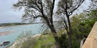 WATERFRONT RENTAL! HUGE PRICE DROP Gallery 1