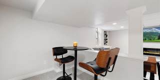 1795 Hazel Street Gallery 75