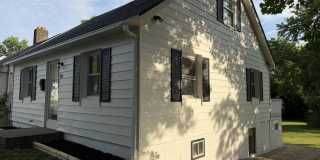 203 W Elm Street Gallery 3