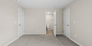 Diamond Ridge Townhomes Gallery 33