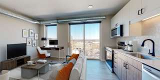 700 Central Gallery 61