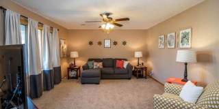 MINUTES FROM OGDEN GATE! LARGE BACKYARD! MINUTES FROM OGDEN GATE! LARGE BACKYARD! Gallery 5