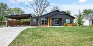 1808 SW D Street Gallery 1