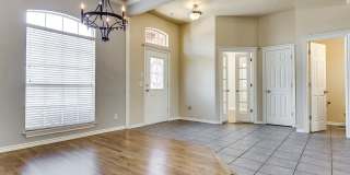 Lone Oak Ridge + Gated Community + 4 beds/2.5 Baths + Storm Shelter + Deer Creek Schools Gallery 13