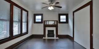 Great CENTRAL Location 5 Bedroom House - Virtual Showings Available Gallery 8