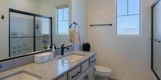 3 Bedroom, 2.5 Bath Gallery 23