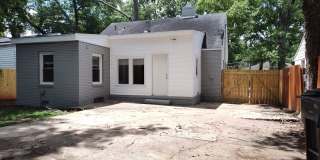 Charming 3 Bedroom, 1 Bath Home located near Plaza Midwood! Gallery 19