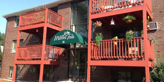 98 Powers Street Gallery 1