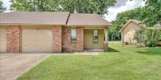 1012 N Turtle Creek Dr 1012 N Turtle Creek Dr Gallery 1