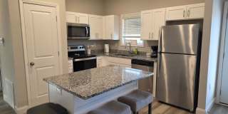 2 Bed 2 Bath Gallery 1