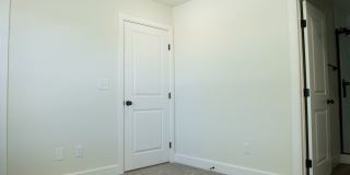 Newer  Townhouse in the heart of West Fork ! Gallery 23