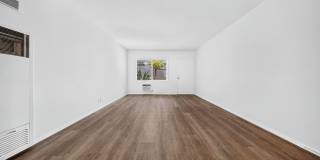 334 S. Hobart Blvd. Gallery 21
