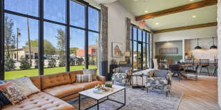 Heritage McKinney Square Gallery 25
