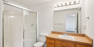 Beautiful 4BR/2BA Single-Level Home in Heart of McMinnville Gallery 10