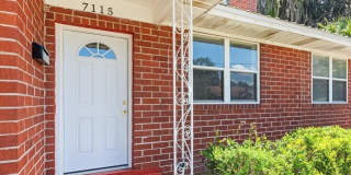 7115 LUCKY Drive E Gallery 4